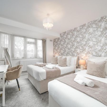 Lux 3Bed Near Wembley With Parking By Oceana Group - Sleeps 8 Harrow Exterior foto